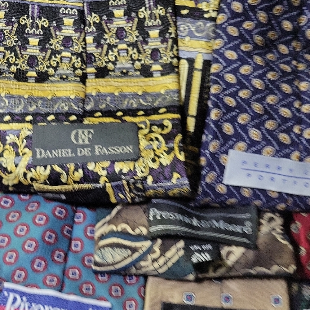 Colorful Patterned Tie Collection - Picture 12 of 12